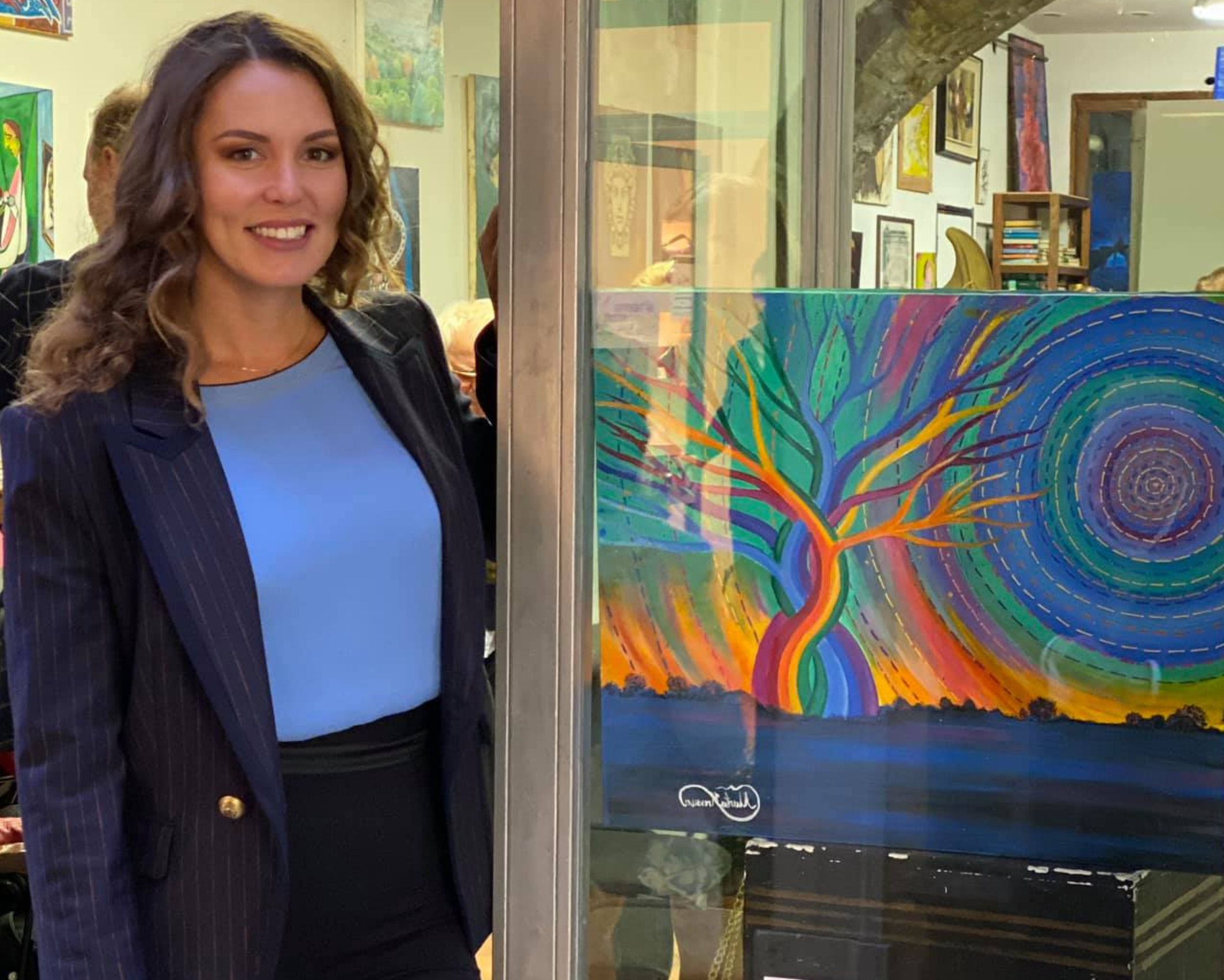 The painting Tree of Life was donated  by Marta Krevsun to the Hope Giver campaign since it's first edition in 2021