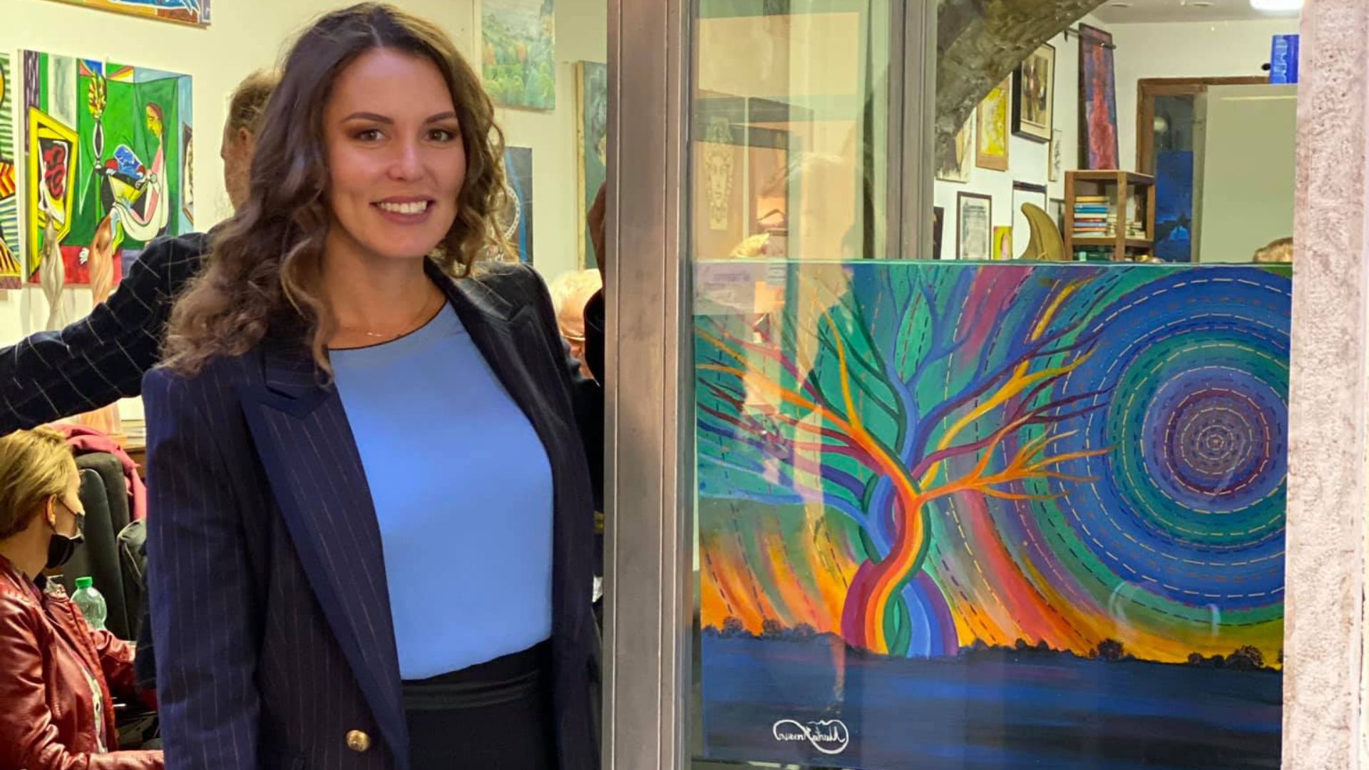 "Tree of Life": our official t-shirt by Italian designer Marta Krevsun